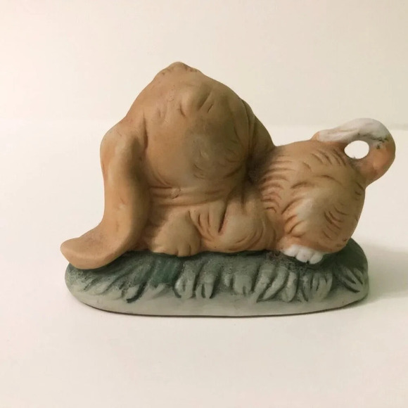 Vintage Puppy Dog and Mouse Ceramic Figurine  Made in Taiwan 2.5 Inch Tall - Picture 3 of 14